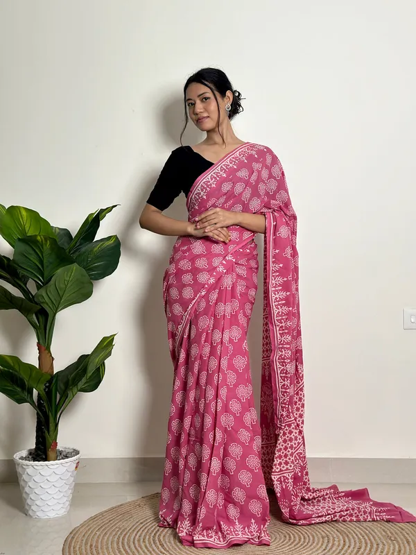 Pink__Minute_Ready_To_Wear_Mul_Cotton_Digital_Printed_Saree_With_Pocket_For_Women_&_Girl'S