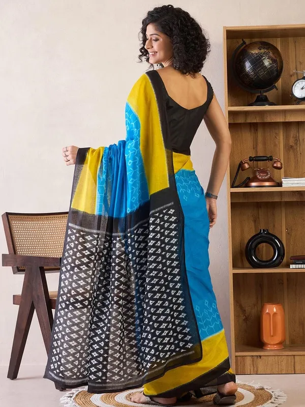 Sky_Blue_And_Black__Minute_Ready_To_Wear_Mul_Cotton_Digital_Printed_Saree_With_Pocket_For_Women_&_Girl'S