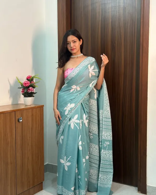 Sky__Minute_Ready_To_Wear_Mul_Cotton_Digital_Printed_Saree_With_Pocket_For_Women_&_Girl'S