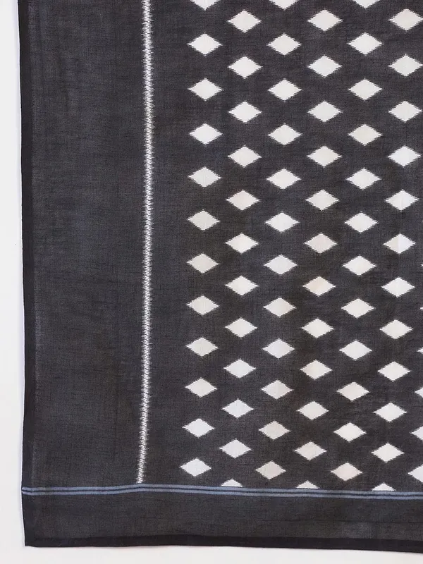Black_And_White__Minute_Ready_To_Wear_Mul_Cotton_Digital_Printed_Saree_With_Pocket_For_Women_&_Girl'S