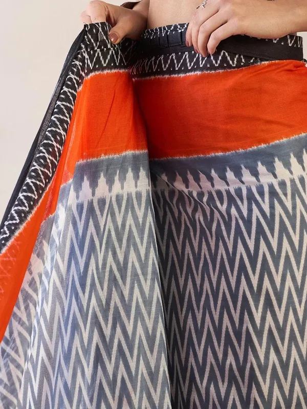 Black_And_White__Minute_Ready_To_Wear_Mul_Cotton_Digital_Printed_Saree_With_Pocket_For_Women_&_Girl'S