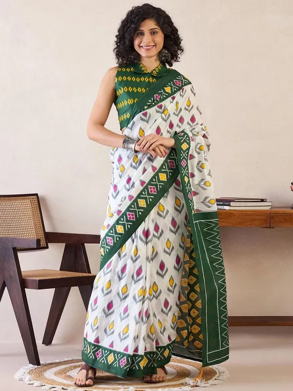 White_And_Green__Minute_Ready_To_Wear_Mul_Cotton_Digital_Printed_Saree_With_Pocket_For_Women_&_Girl'S