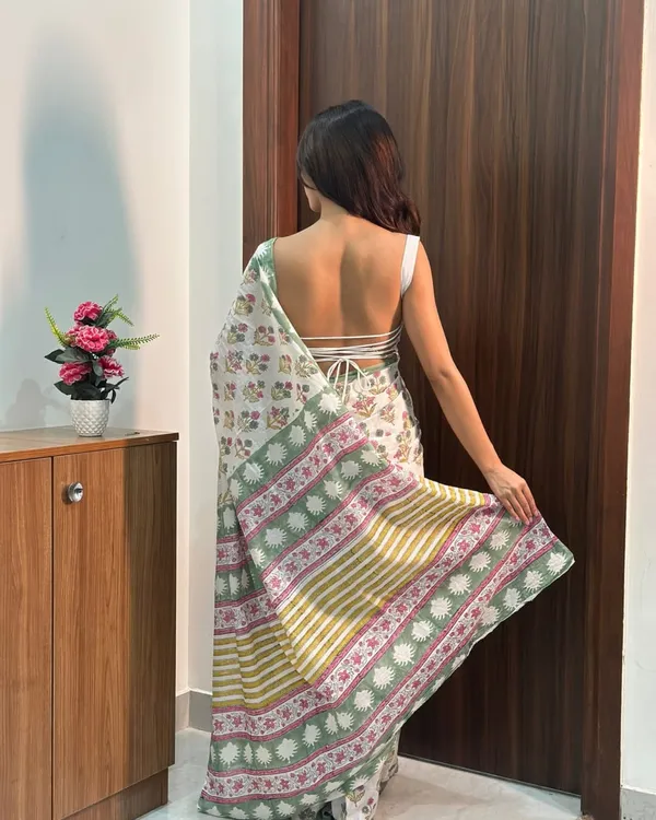 Off_White__Minute_Ready_To_Wear_Mul_Cotton_Digital_Printed_Saree_With_Pocket_For_Women_&_Girl'S