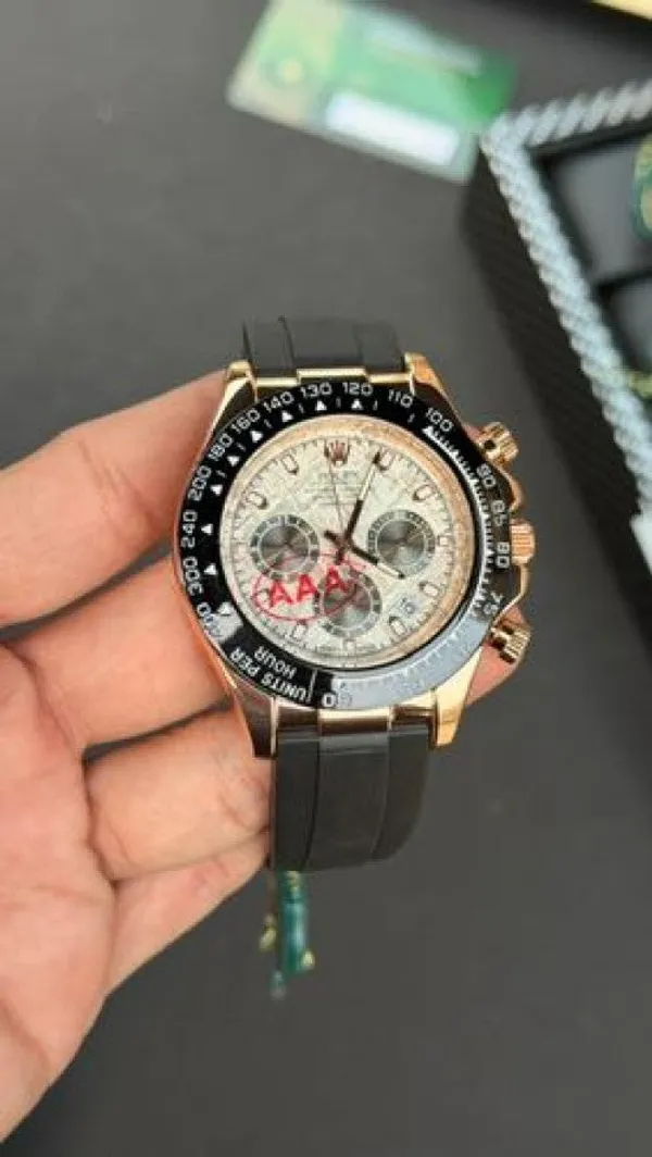 Role_X_Daytona_Meteorite_Dial_Default_Title