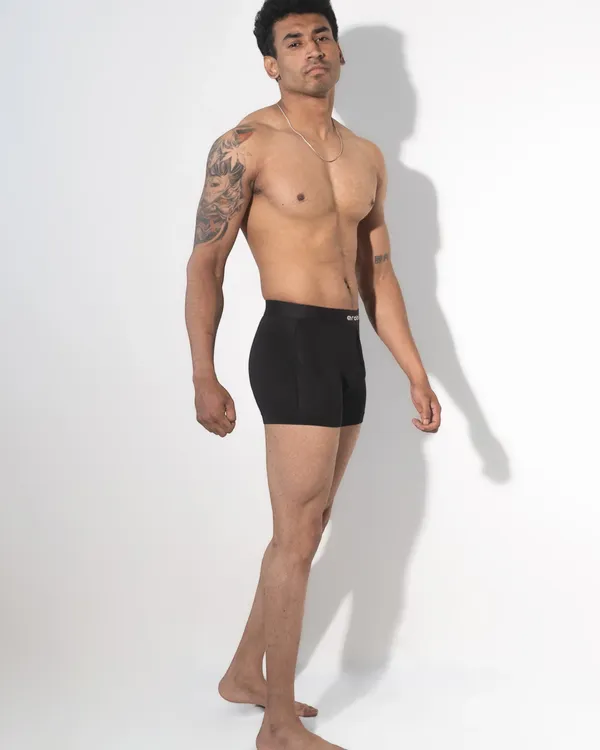 button-trunk-for-men-black-modal