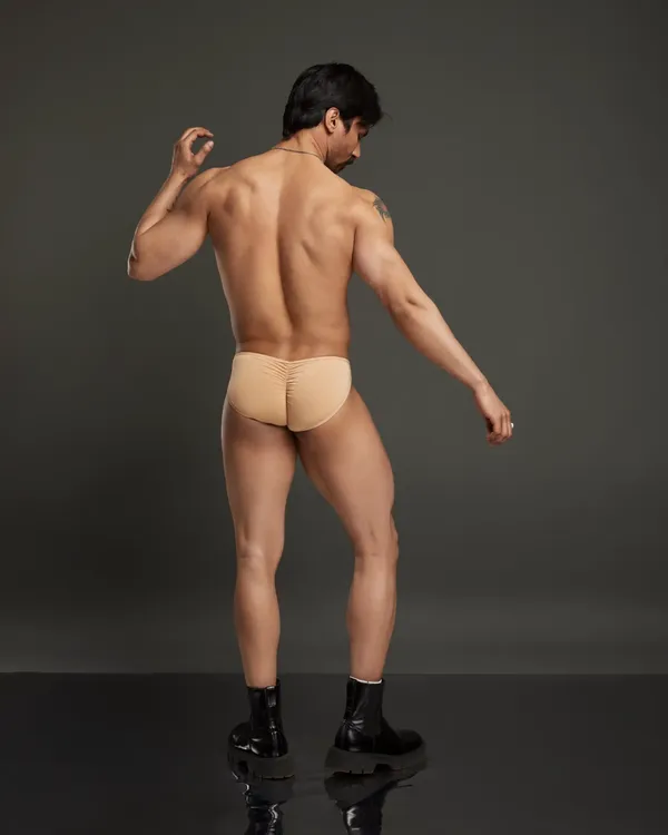 the-hold-me-brief-skin