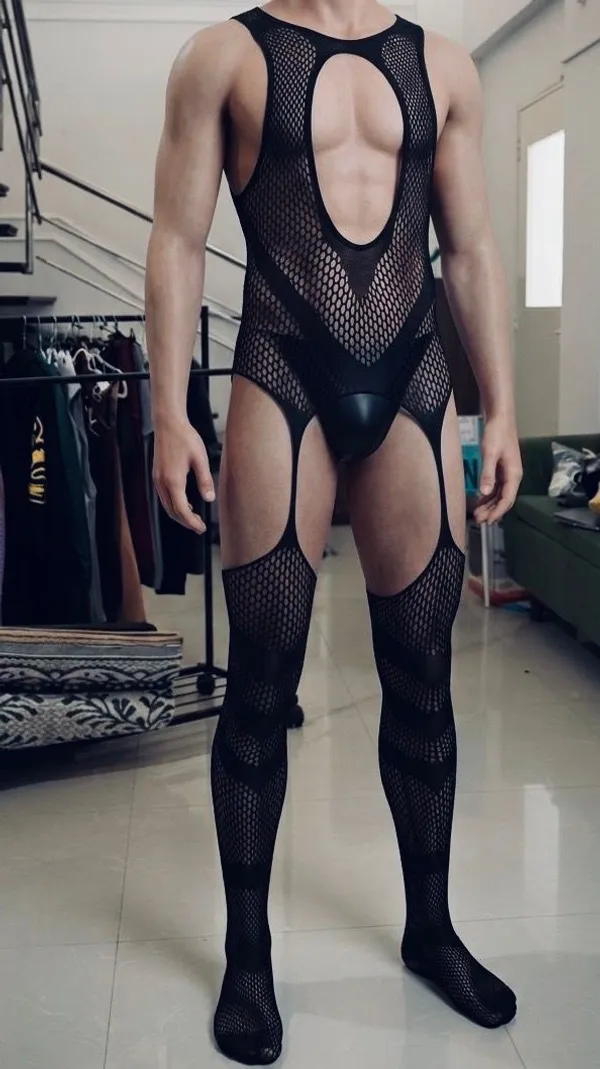 Arachne_Full_Body_Fishnet_Stockings_Suit