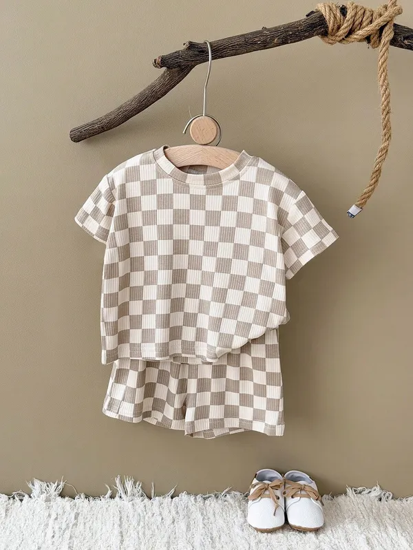 Baby_&_Toddler_Beige_Checkered_T-Shirt_&_Shorts_Co-Ord_Set_|_Unisex_Casual_Outfit