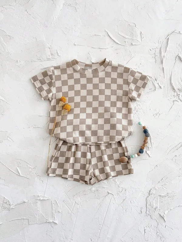 Baby_&_Toddler_Beige_Checkered_T-Shirt_&_Shorts_Co-Ord_Set_|_Unisex_Casual_Outfit
