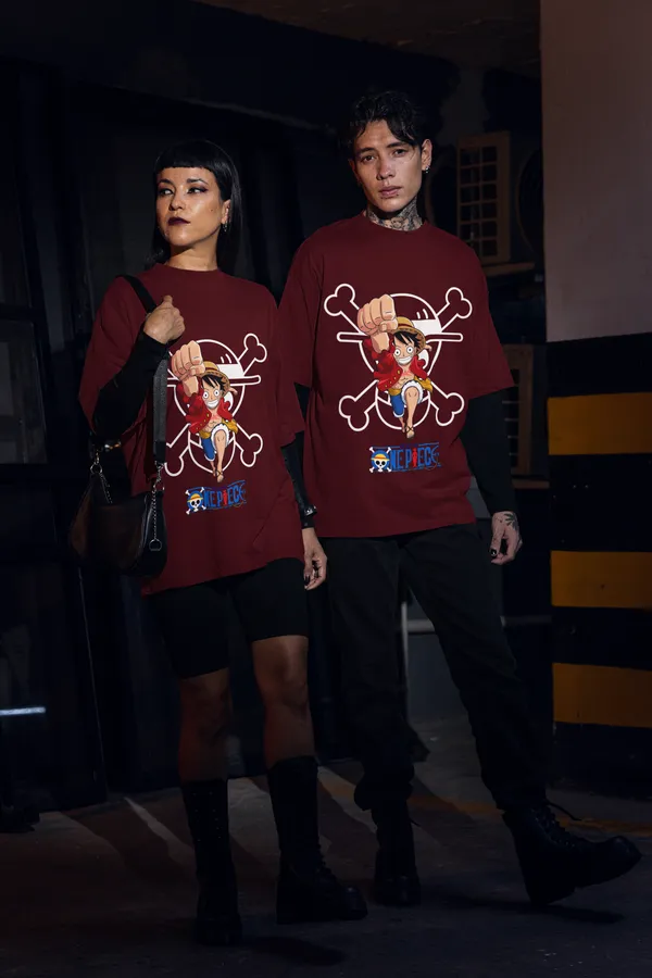 Maroon_Cotton_One_Piece_Oversized_T-Shirt_For_Unisex