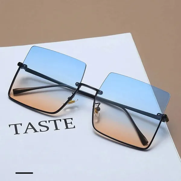Multicolor_Plastic_And_Metal_Sunglasses_For_Unisex