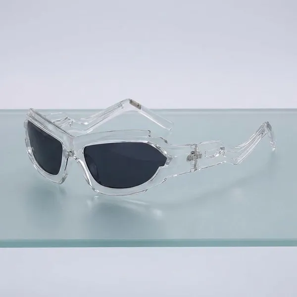 Multicolor_Plastic_Sunglasses_For_Unisex