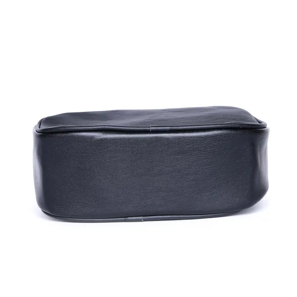 Black_Puffer_Sling_Bag_Mall_Crossbody_Bag_Everyday_Casual_Sling_For_Women