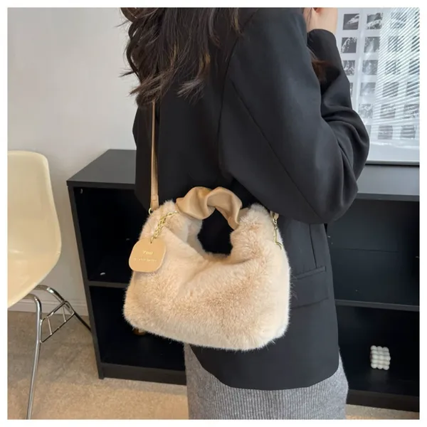 SANTORINI_Fury_Fur_Sling_bag_for_women_Latest_|_Soft_Fur_Hand_&_Crossbody_bag_For_woman_with_Strap_and_Zippered_Compartment.