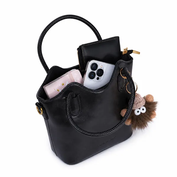 Black_Premium_Faux_Leather_Bucket_Sling_Bag_Bucket_Handbag_For_Women