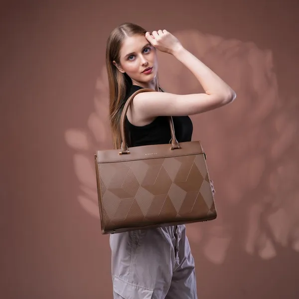 Brown_Beauty_Bella_Clat_Structured_Tote_Bag_Office_Handbag_For_Women