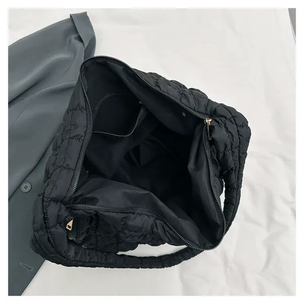 SANTORINI_Quilted_Puffer_shoulder_bag_for_womens_|_trendy_Puffer_tote_bag_|_Womens_large_size_shoulder_bag_in_Polycotton_fabric_with_zipper_lock