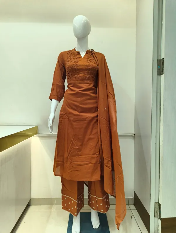 Rust_Orange_Mal_Cotton_Stright_Cut_Set_For_Women