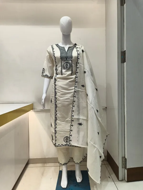 White_Cotton_Stright_Cut_Kurta_Set_For_Women