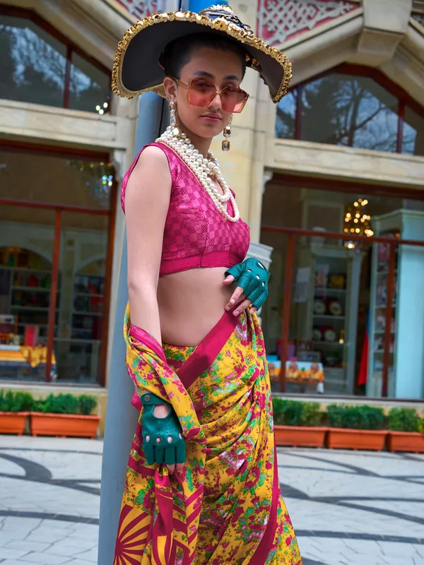 Women's_Crepe_Yellow_Printed_Designer_Saree_With_Blouse_Piece