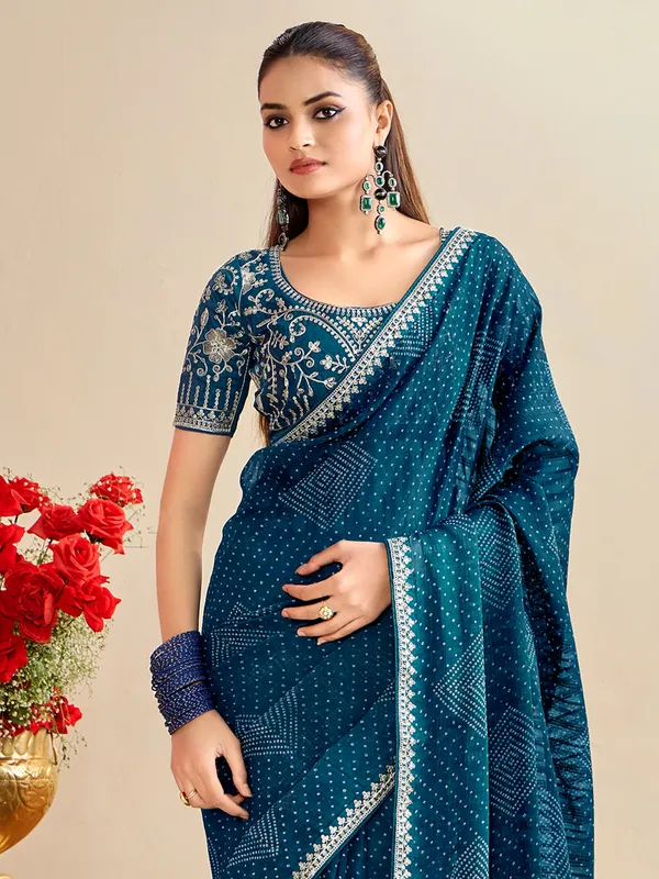 Women's_Georgette_Blue_Embroidered_Designer_Saree_With_Blouse_Piece