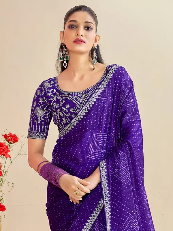 Women's_Georgette_Lavender_Embroidered_Designer_Saree_With_Blouse_Piece