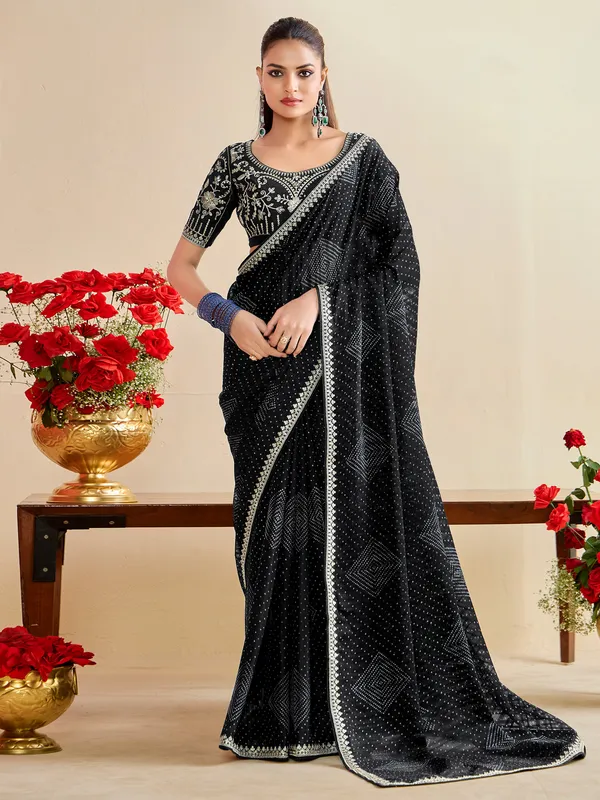 Women's_Georgette_Black_Embroidered_Designer_Saree_With_Blouse_Piece