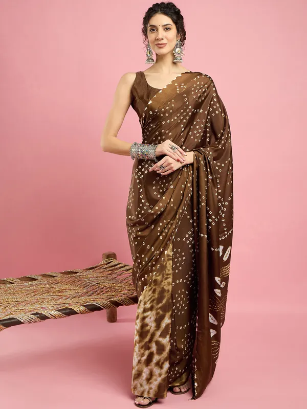 Women's_Crepe_Brown_Printed_Designer_Saree_With_Blouse_Piece