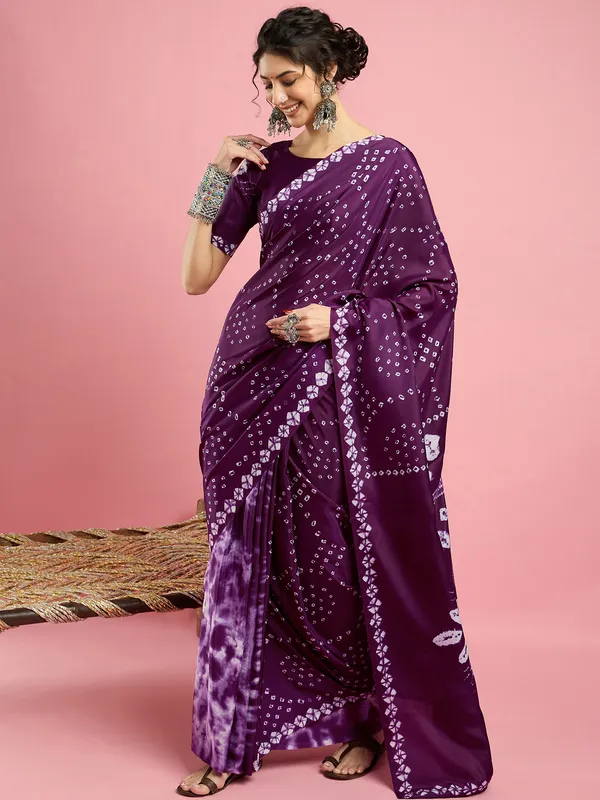 Women's_Crepe_Purple_Printed_Designer_Saree_With_Blouse_Piece