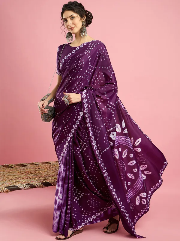 Women's_Crepe_Purple_Printed_Designer_Saree_With_Blouse_Piece