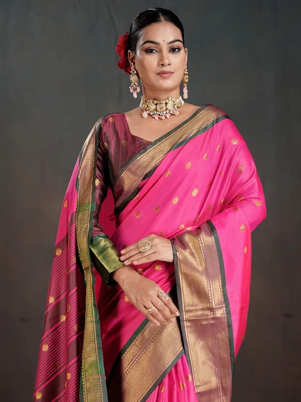 Women's_Silk_Blend_Pink_Woven_Design_Designer_Saree_With_Blouse_Piece