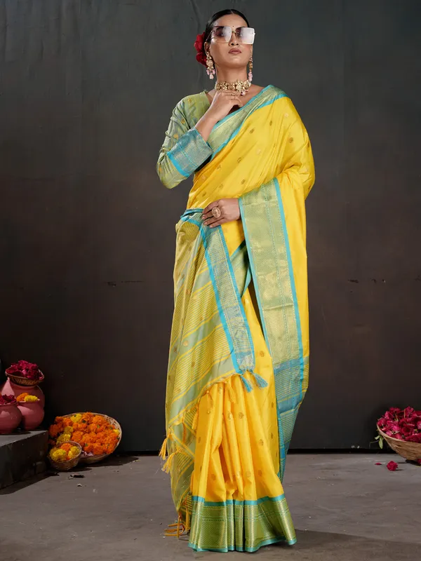 Women's_Silk_Blend_Yellow_Woven_Design_Designer_Saree_With_Blouse_Piece