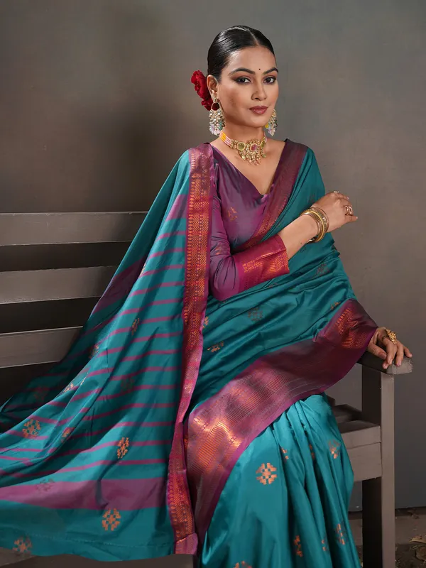 Women's_Silk_Blend_Turquoise_Woven_Design_Designer_Saree_With_Blouse_Piece
