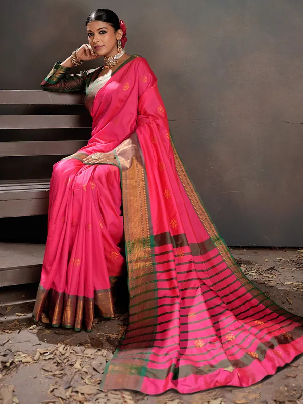 Women's_Silk_Blend_Pink_Woven_Design_Designer_Saree_With_Blouse_Piece