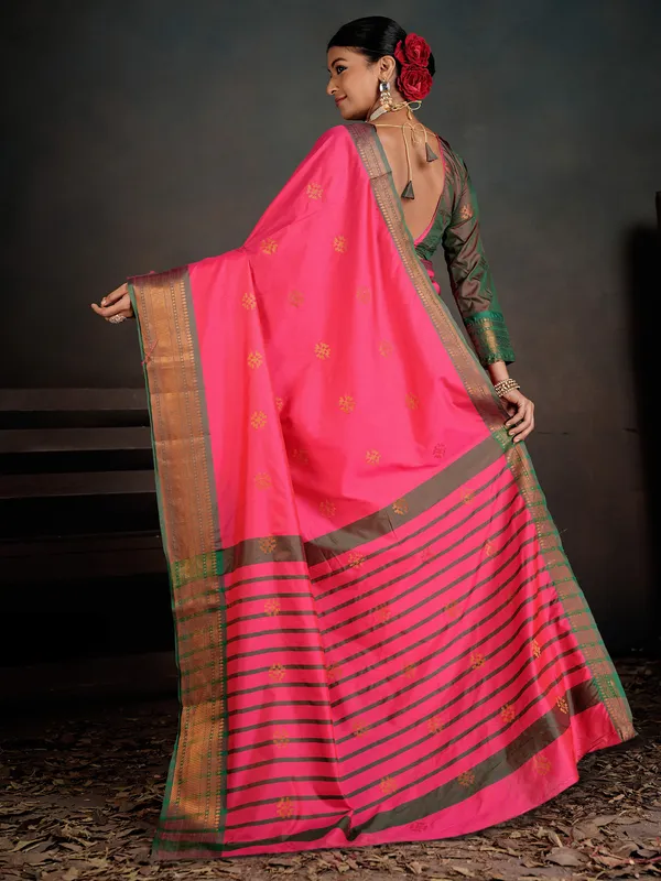 Women's_Silk_Blend_Pink_Woven_Design_Designer_Saree_With_Blouse_Piece