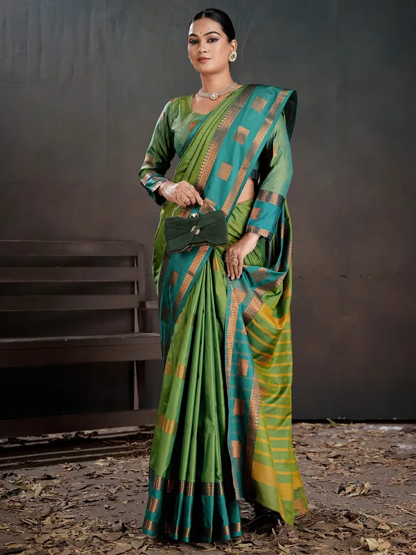 Women's_Silk_Blend_Sea_Green_Woven_Design_Designer_Saree_With_Blouse_Piece