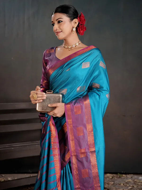 Women's_Silk_Blend_Turquoise_Woven_Design_Designer_Saree_With_Blouse_Piece