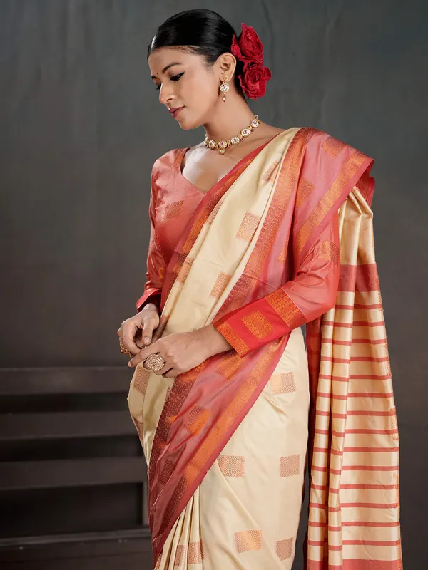 Women's_Silk_Blend_Off_White_Woven_Design_Designer_Saree_With_Blouse_Piece