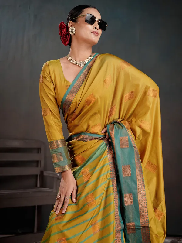 Women's_Silk_Blend_Yellow_Woven_Design_Designer_Saree_With_Blouse_Piece