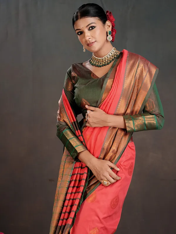 Women's_Silk_Blend_Coral_Woven_Design_Designer_Saree_With_Blouse_Piece