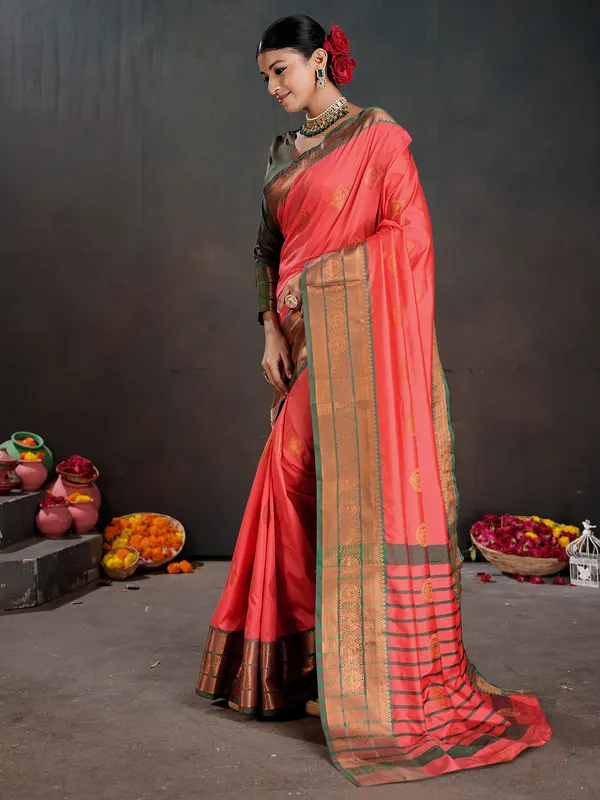 Women's_Silk_Blend_Coral_Woven_Design_Designer_Saree_With_Blouse_Piece