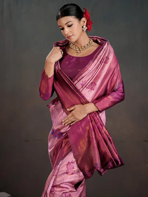 Women's_Silk_Blend_Pink_Woven_Design_Designer_Saree_With_Blouse_Piece