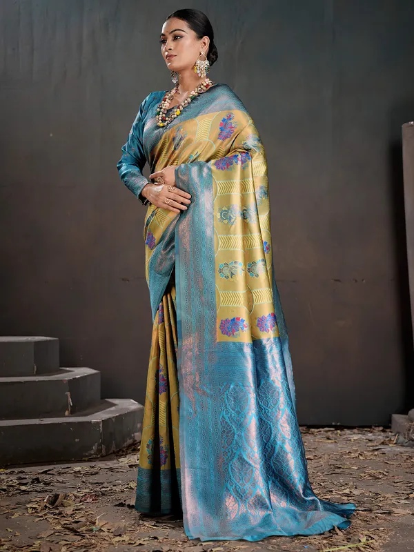 Women's_Silk_Blend_Yellow_Woven_Design_Designer_Saree_With_Blouse_Piece
