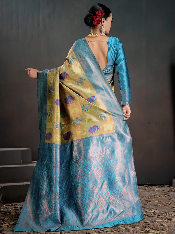 Women's_Silk_Blend_Yellow_Woven_Design_Designer_Saree_With_Blouse_Piece