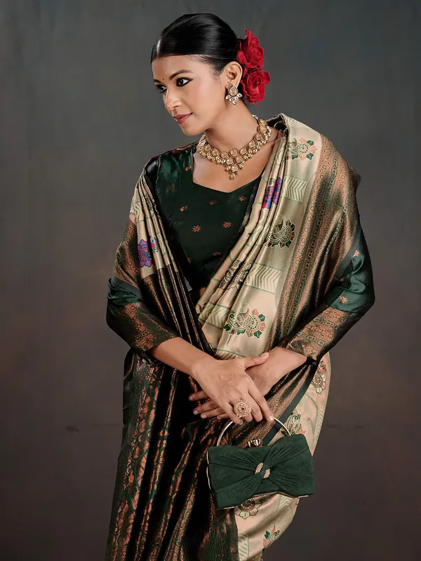 Women's_Silk_Blend_Lime_Green_Woven_Design_Designer_Saree_With_Blouse_Piece