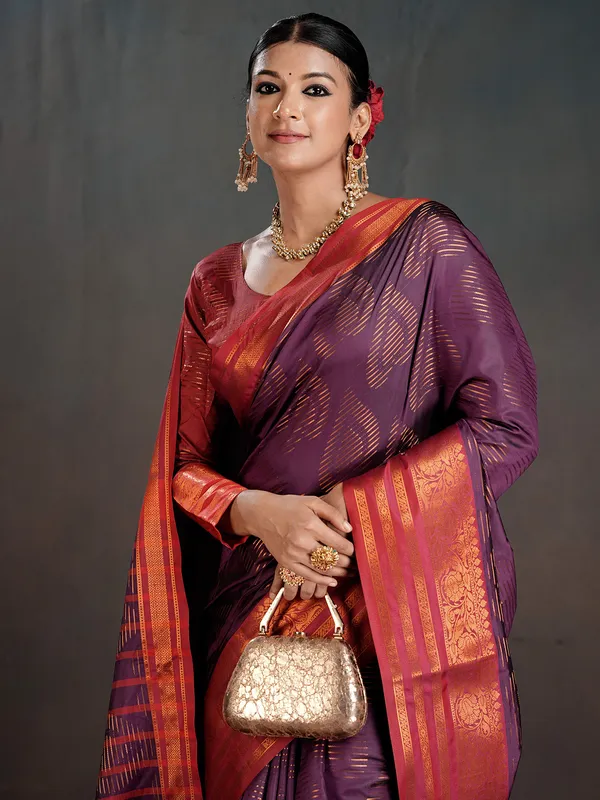 Women's_Silk_Blend_Purple_Woven_Design_Designer_Saree_With_Blouse_Piece