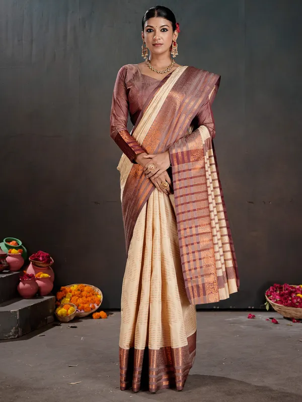 Women's_Silk_Blend_Off_White_Woven_Design_Designer_Saree_With_Blouse_Piece