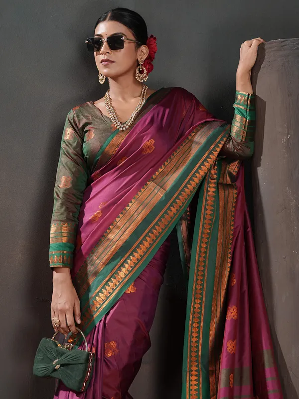 Women's_Silk_Blend_Purple_Woven_Design_Designer_Saree_With_Blouse_Piece
