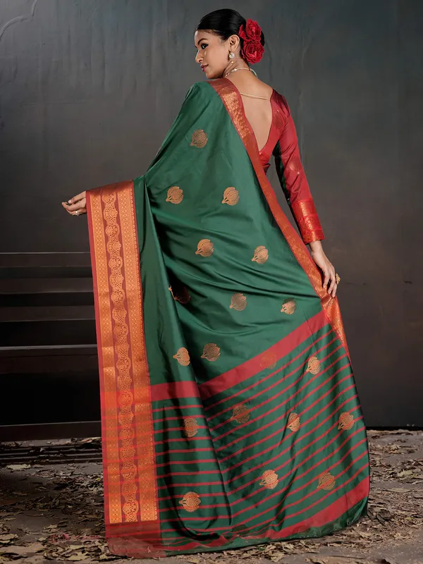 Women's_Silk_Blend_Green_Woven_Design_Designer_Saree_With_Blouse_Piece