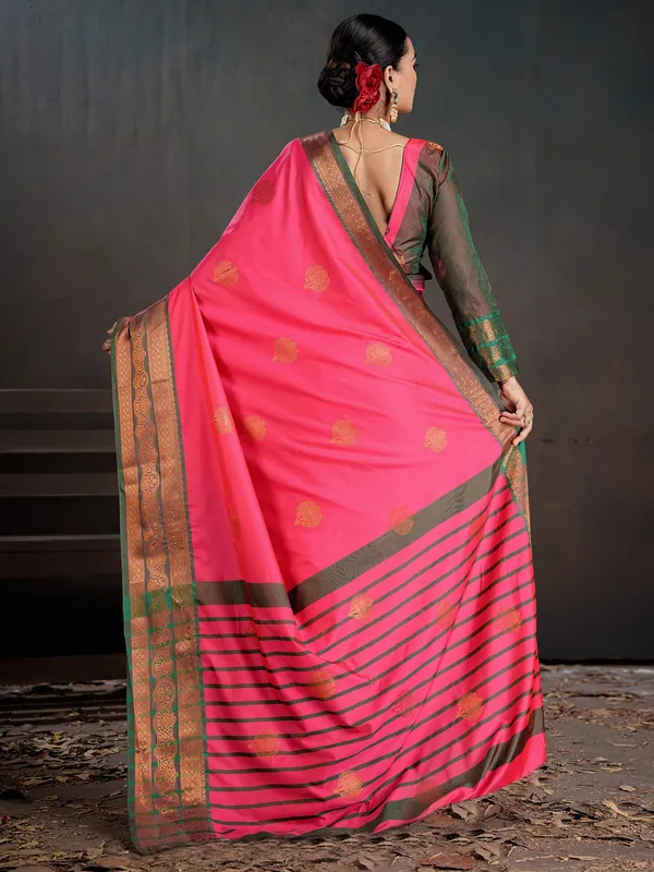 Women's_Silk_Blend_Pink_Woven_Design_Designer_Saree_With_Blouse_Piece